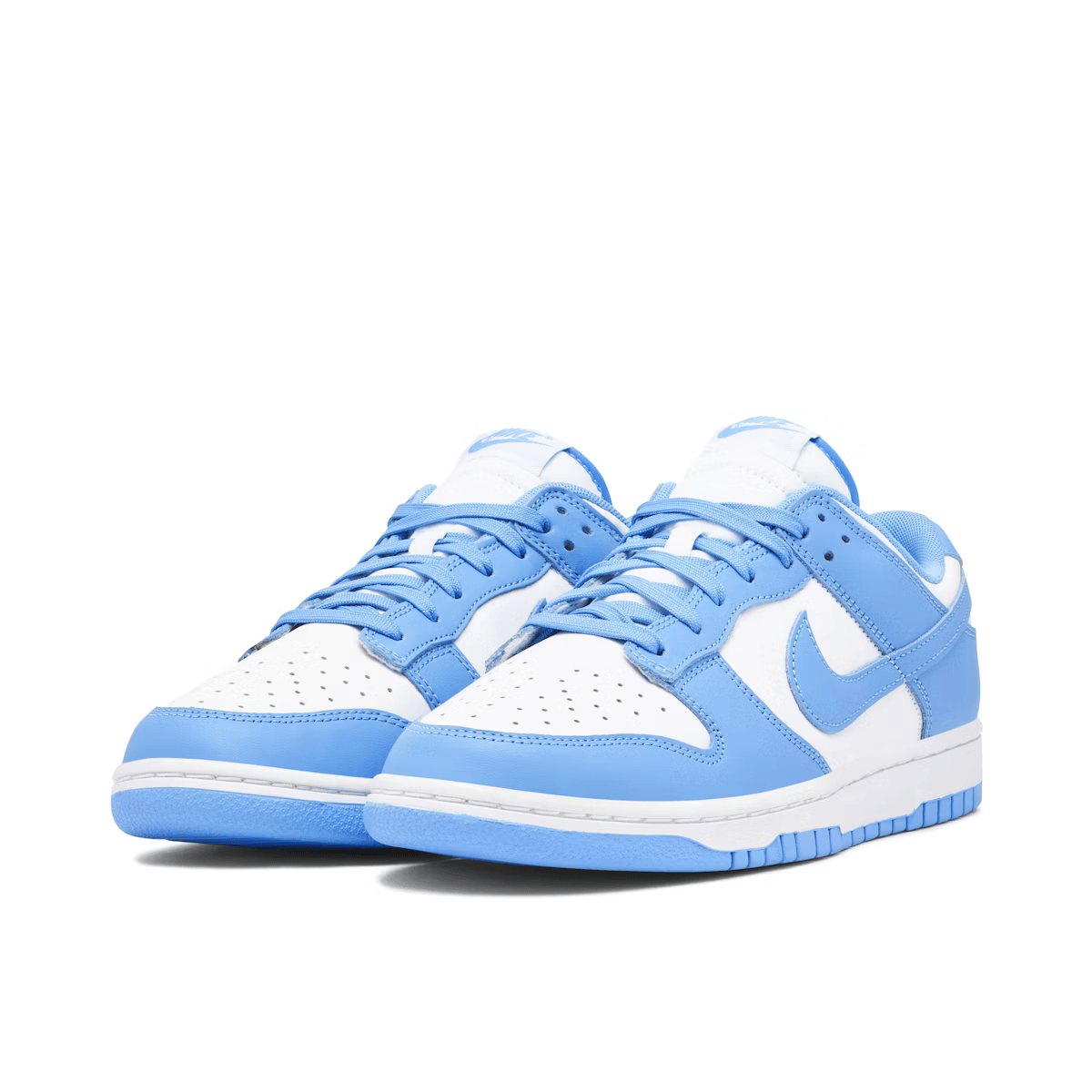 Nike Dunk Low UNC (2021)